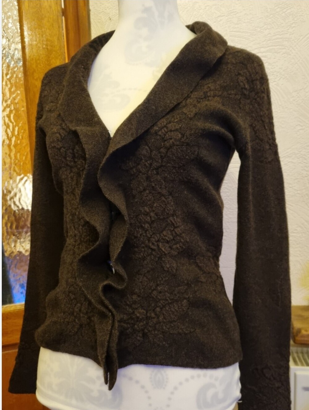 D.Exterior Vintage Jacquard Ruffle Cardigan